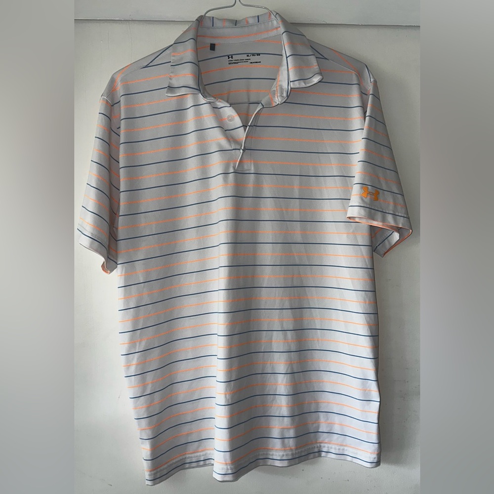 Gorgeous under Armour brand white and stripes gold shirt